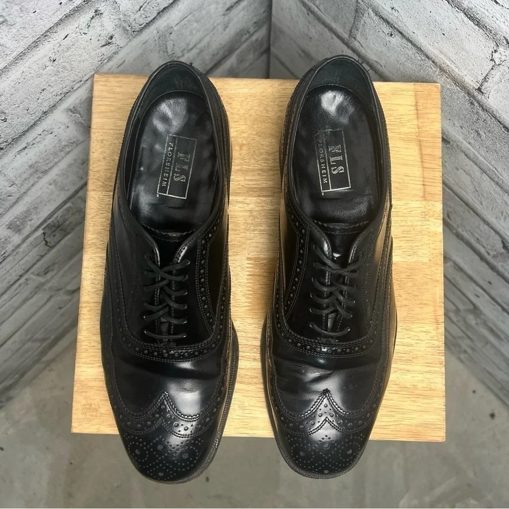 Florsheim Wingtip Oxford Dress Shoe - Picture 5 of 8